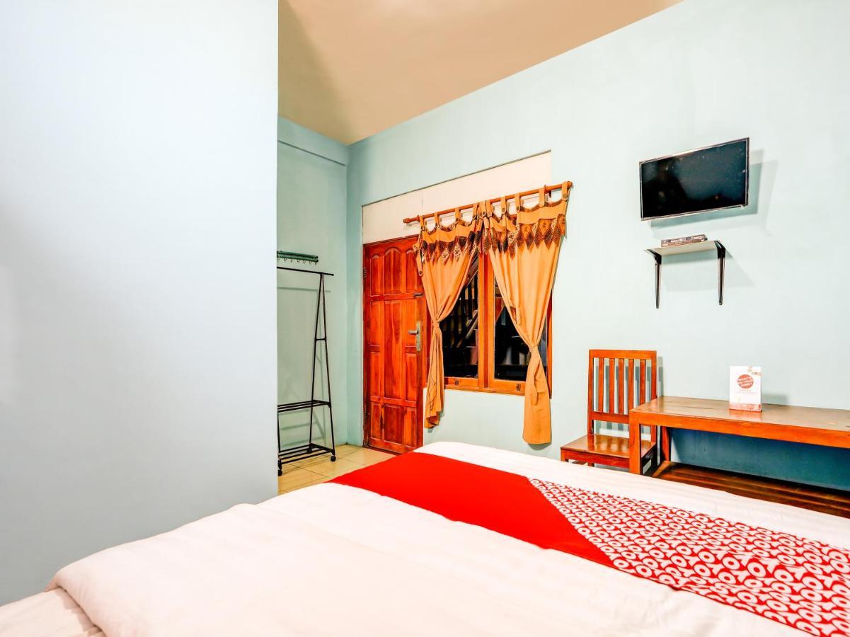 Oyo 90051 Guest House Parangtritis Kültér fotó